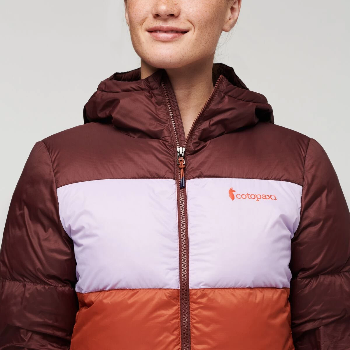 Solazo Down Hooded Jacket - Women's 7 Solazo Down Hooded Jacket - Women's - Image 7