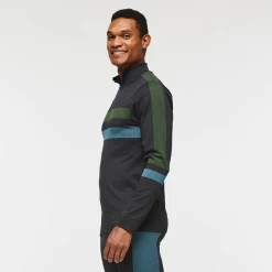 Debajo Seamless Baselayer Quarter-Zip - Men's 17 Debajo Seamless Baselayer Quarter-Zip - Men's -Cotopaxi Shop 1200x1200png F23MDebajoSeamlessBaselayerQuarterZipBlackStripes 3