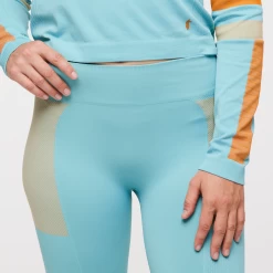 Debajo Seamless Baselayer Tight - Women's -Cotopaxi Shop 1200x1200png F23WDebajoSeamlessBaselayerTightBluebirdStripes 5