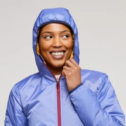 Teca Cálido Hooded Jacket - Women's 28 Teca Cálido Hooded Jacket - Women's -Cotopaxi Shop 1200x1200png S23WTecaCalidoHoodedJacketHoneybee 14
