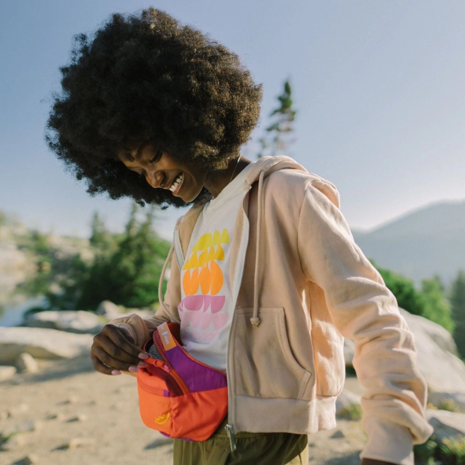 Headspace X Cotopaxi T-Shirt - Women's 6 Headspace X Cotopaxi T-Shirt - Women's - Image 6