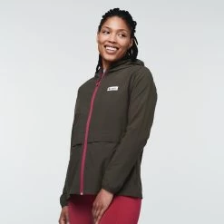 Viento Travel Jacket - Women's 36 Viento Travel Jacket - Women's -Cotopaxi Shop VientoTravelJacketIron 3 db54e737 9859 4975 92cb 281f86c17790